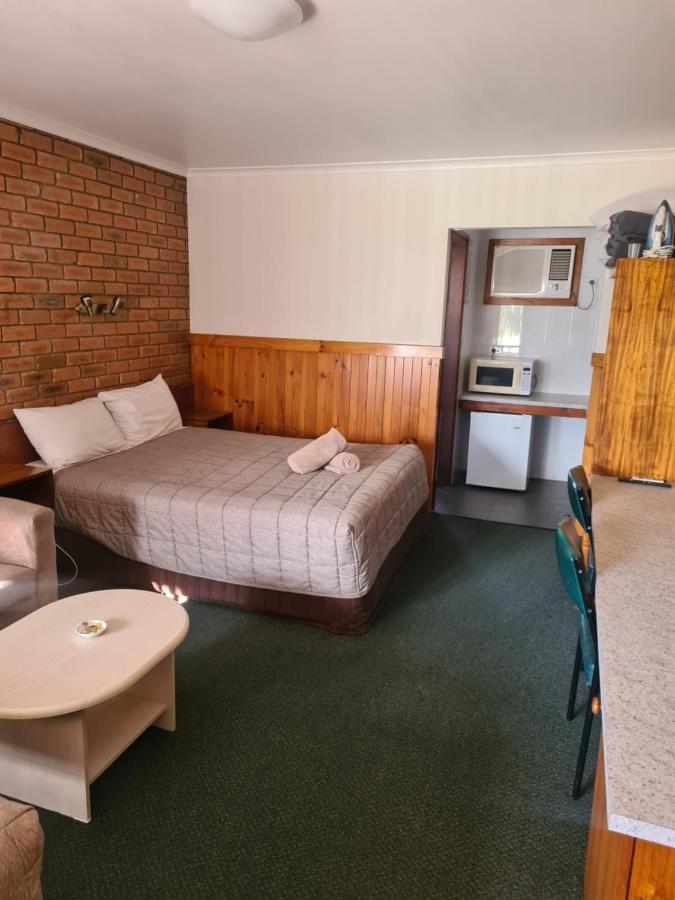 كوبرام Regency Court Motel المظهر الخارجي الصورة